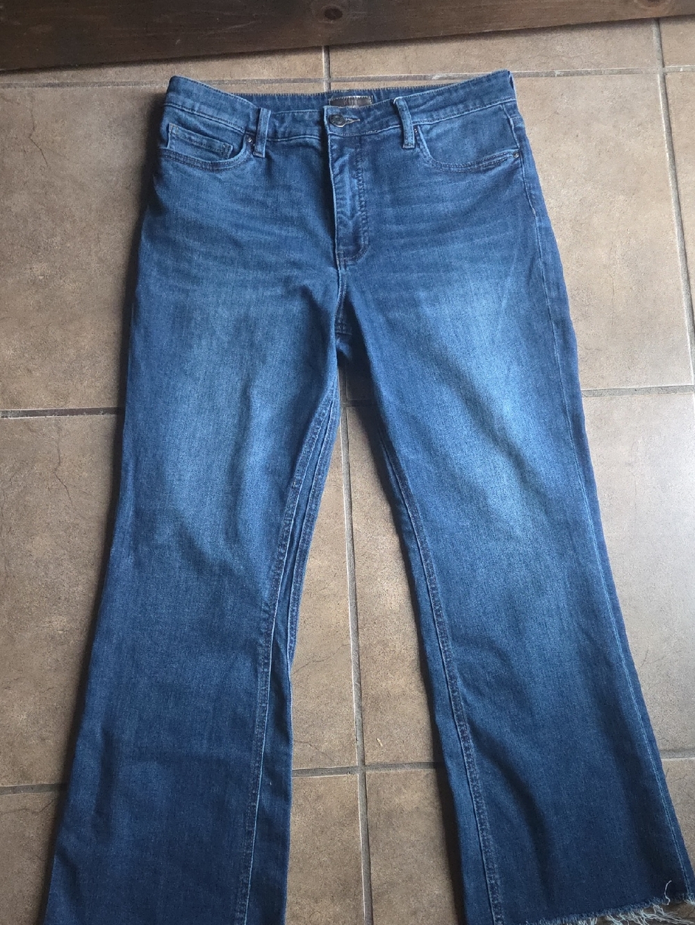 Kut from the Kloth Medium Blue Flare Jeans